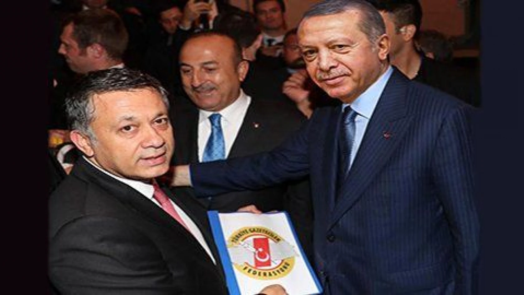 TGF Başkavekili Dim, Başkan Erdoğan'a medyanın sorunlarını iletti