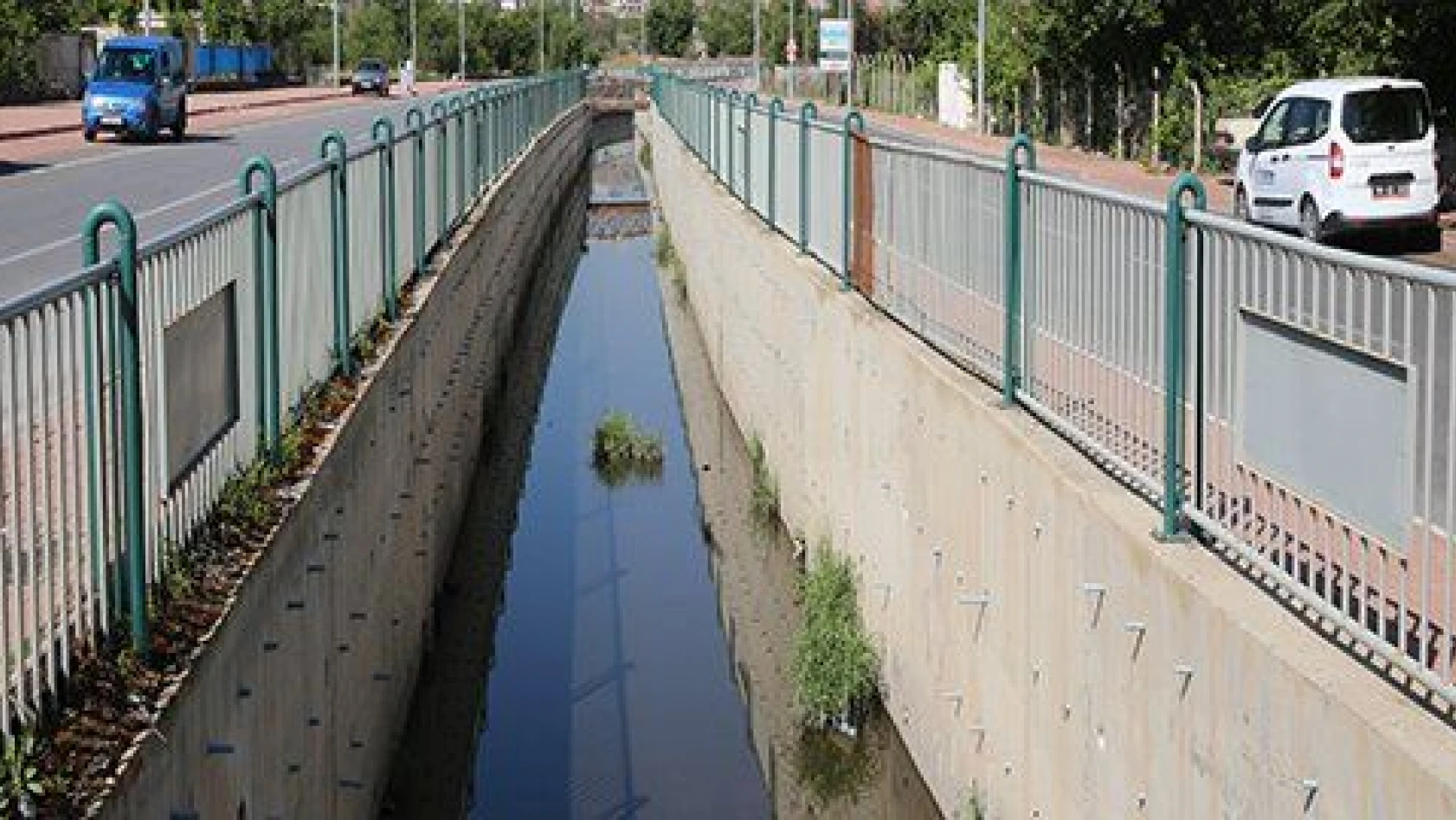 Melikgazi 'nin taşkın su kanalları şehrin sigortası oldu 