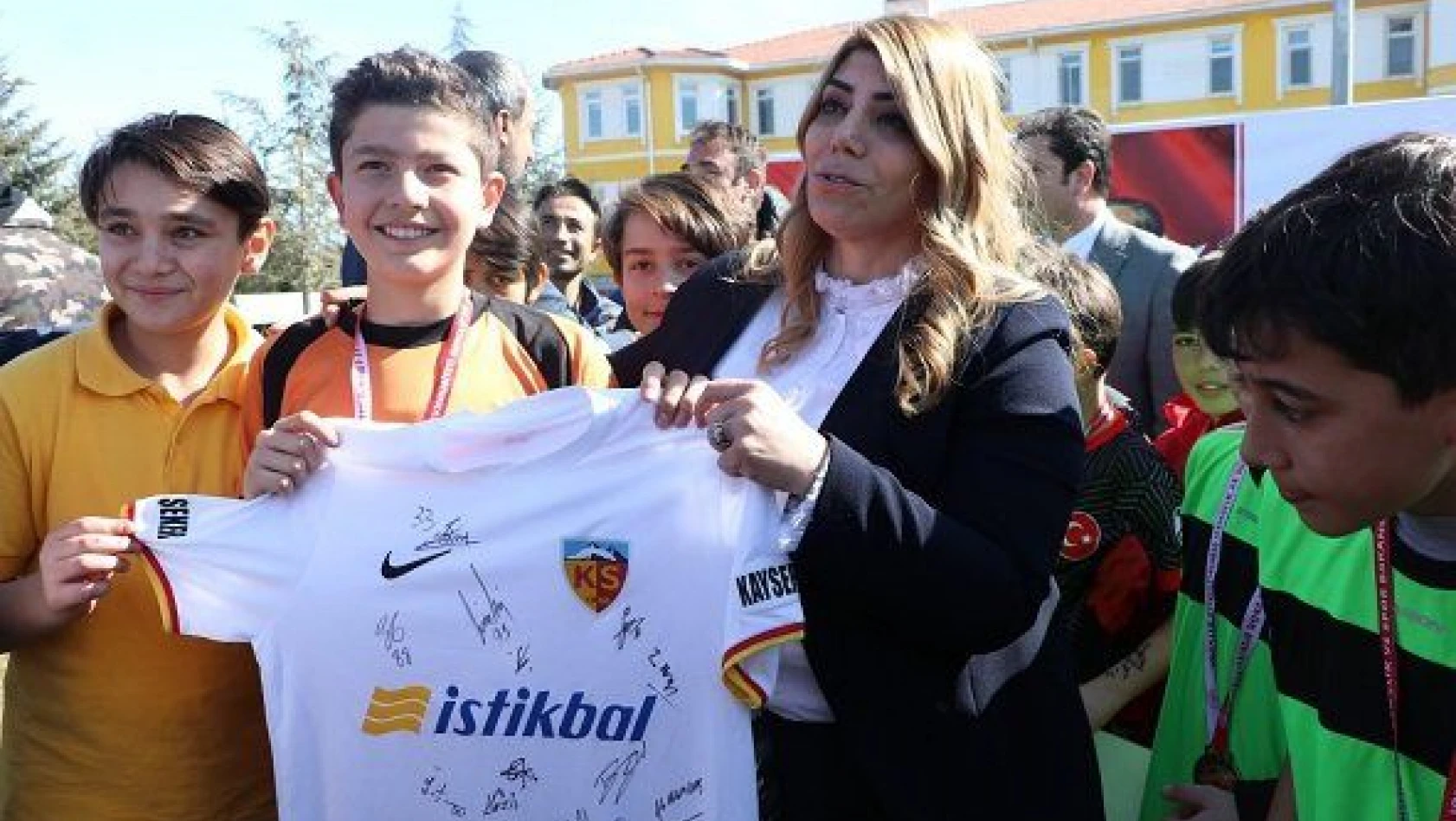 Okullar arası Küçük Erkekler Futbol İl Birinciliği sona erdi