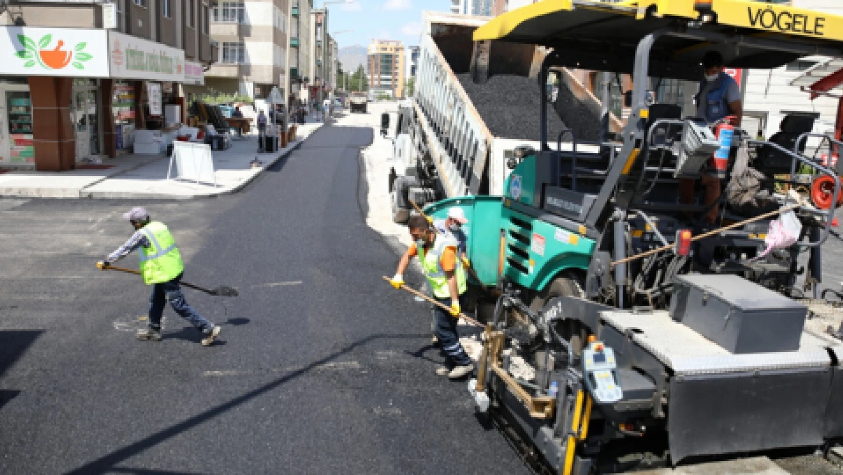 Tacettin Vali Mahallesi'nde asfalt çalışması başlatıldı