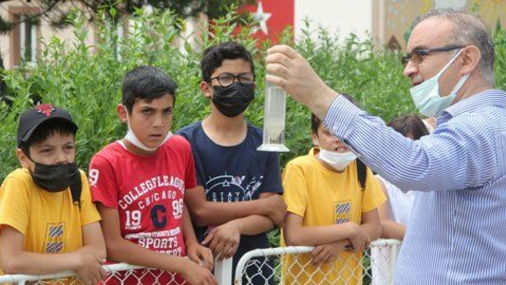 Özel eğitimli öğrenciler Rasat Parkı'nda havayı keşfetti