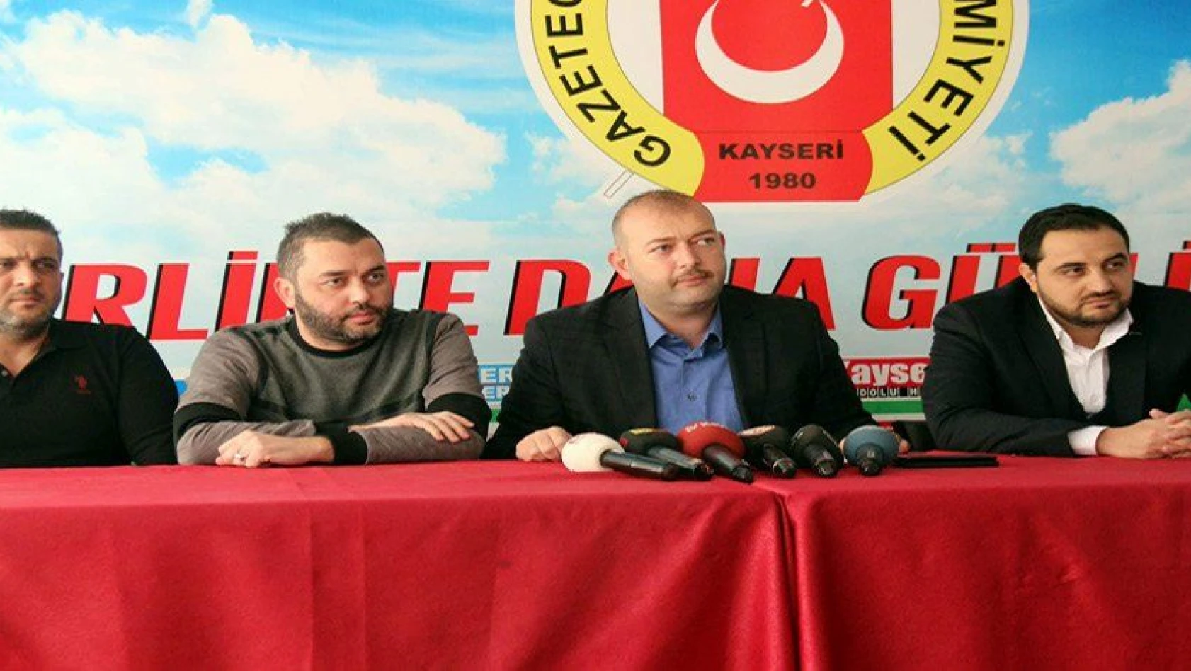 Kayseri Erciyesspor eski Yönetim Kurulu Üyesi Rıfat Dayıoğlu: 'İstenen ortamı bulamadık'