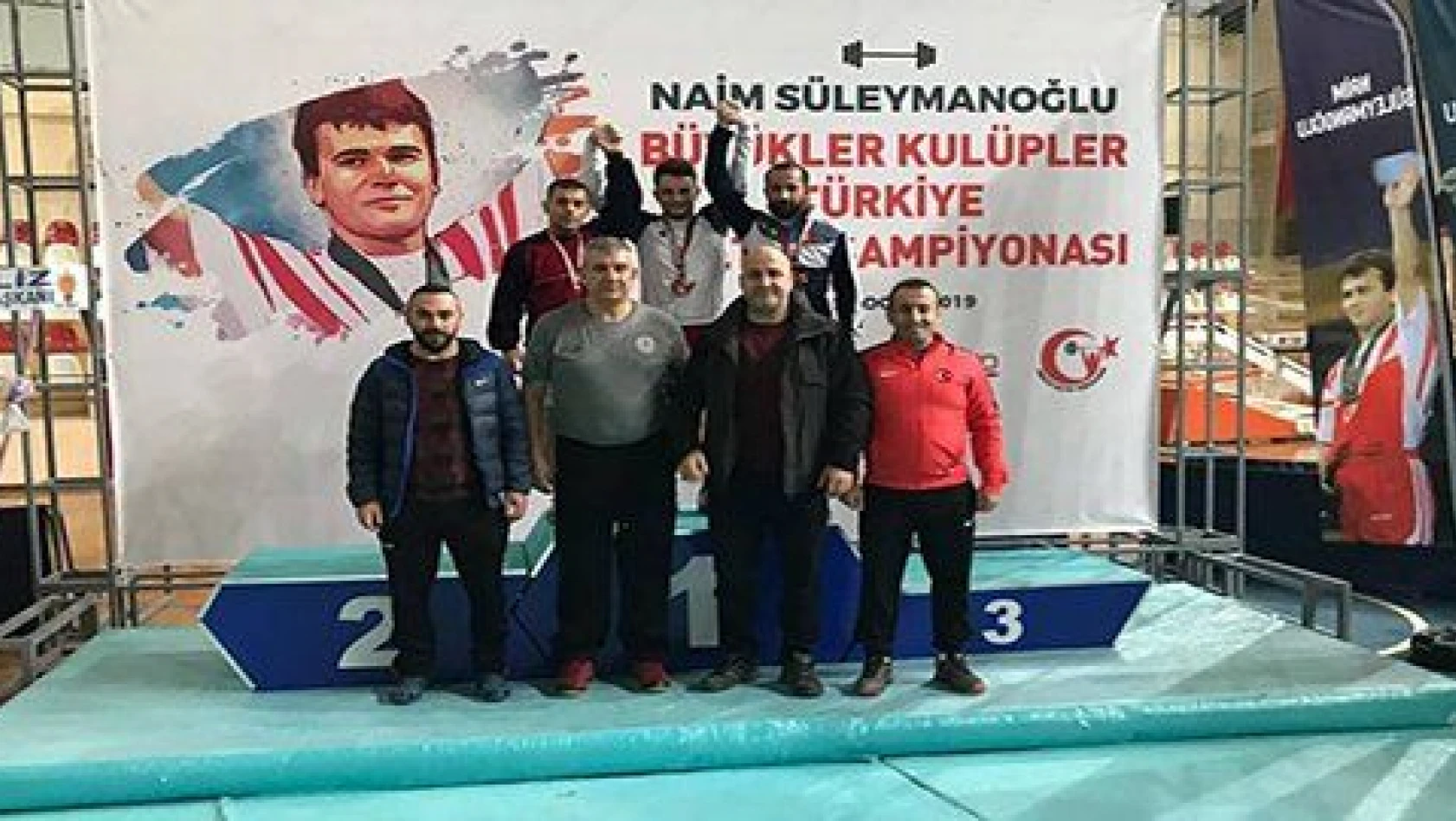 Muhammet Akkaya 55 Kg'da Türkiye Şampiyonu oldu 