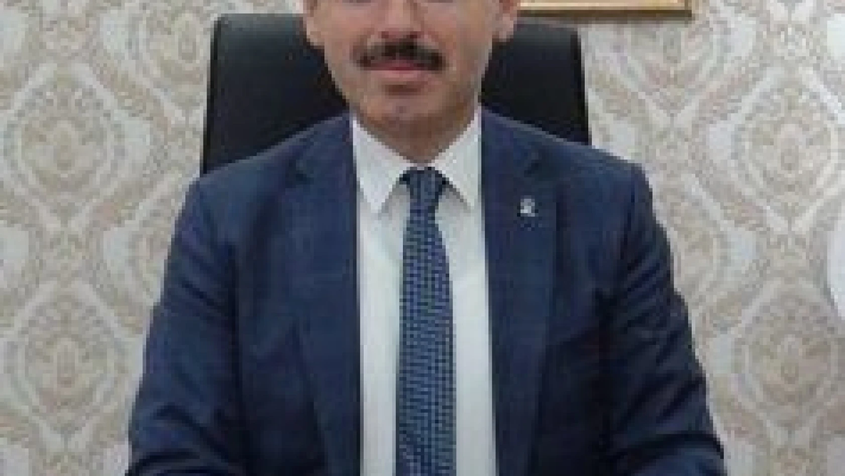 AK Parti Kayseri İl Başkanı Çopuroğlu, muhtarlarla bir araya geldi
