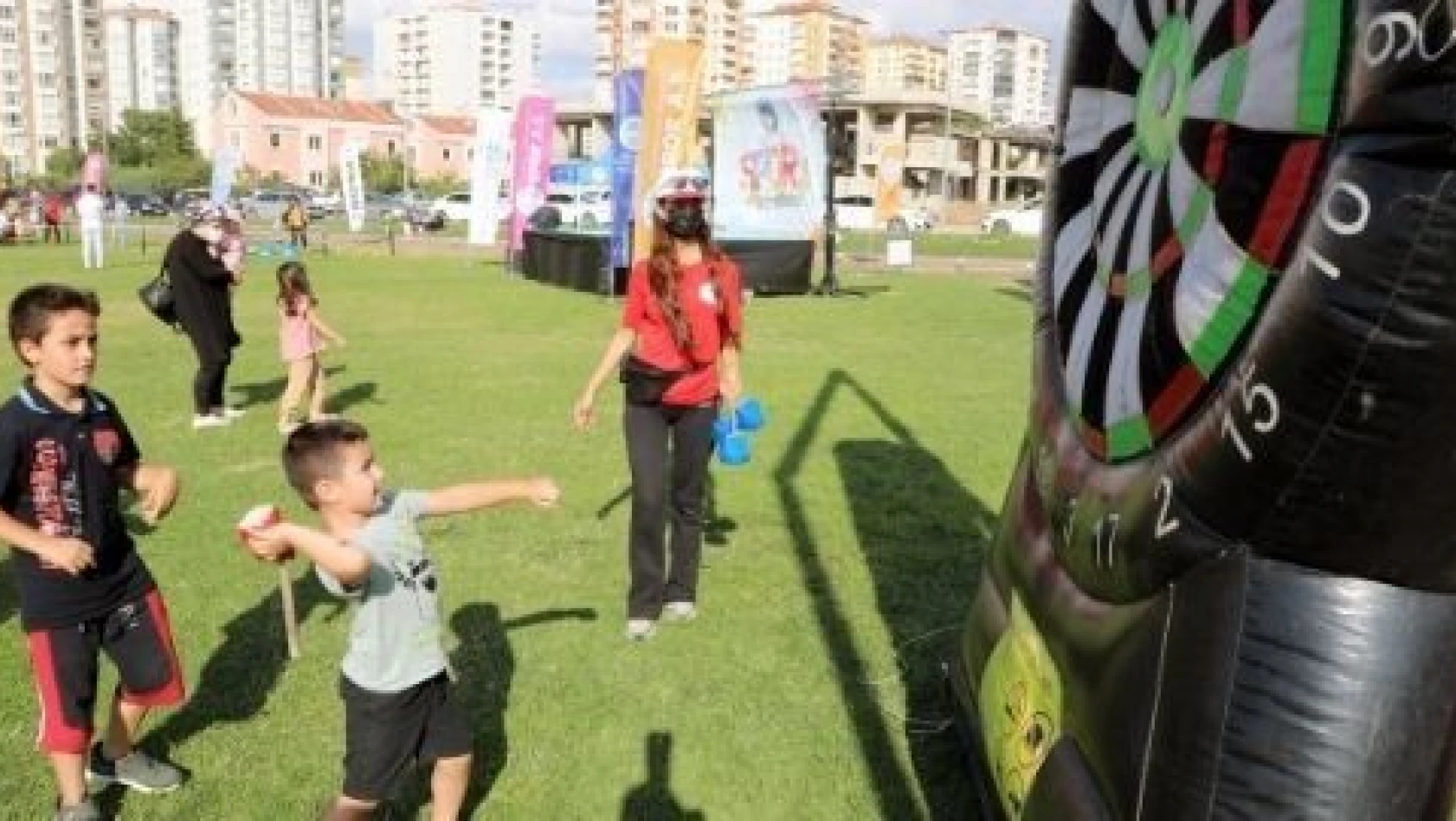 Talas 'ta çocuklar için oyun şenliği düzenlendi