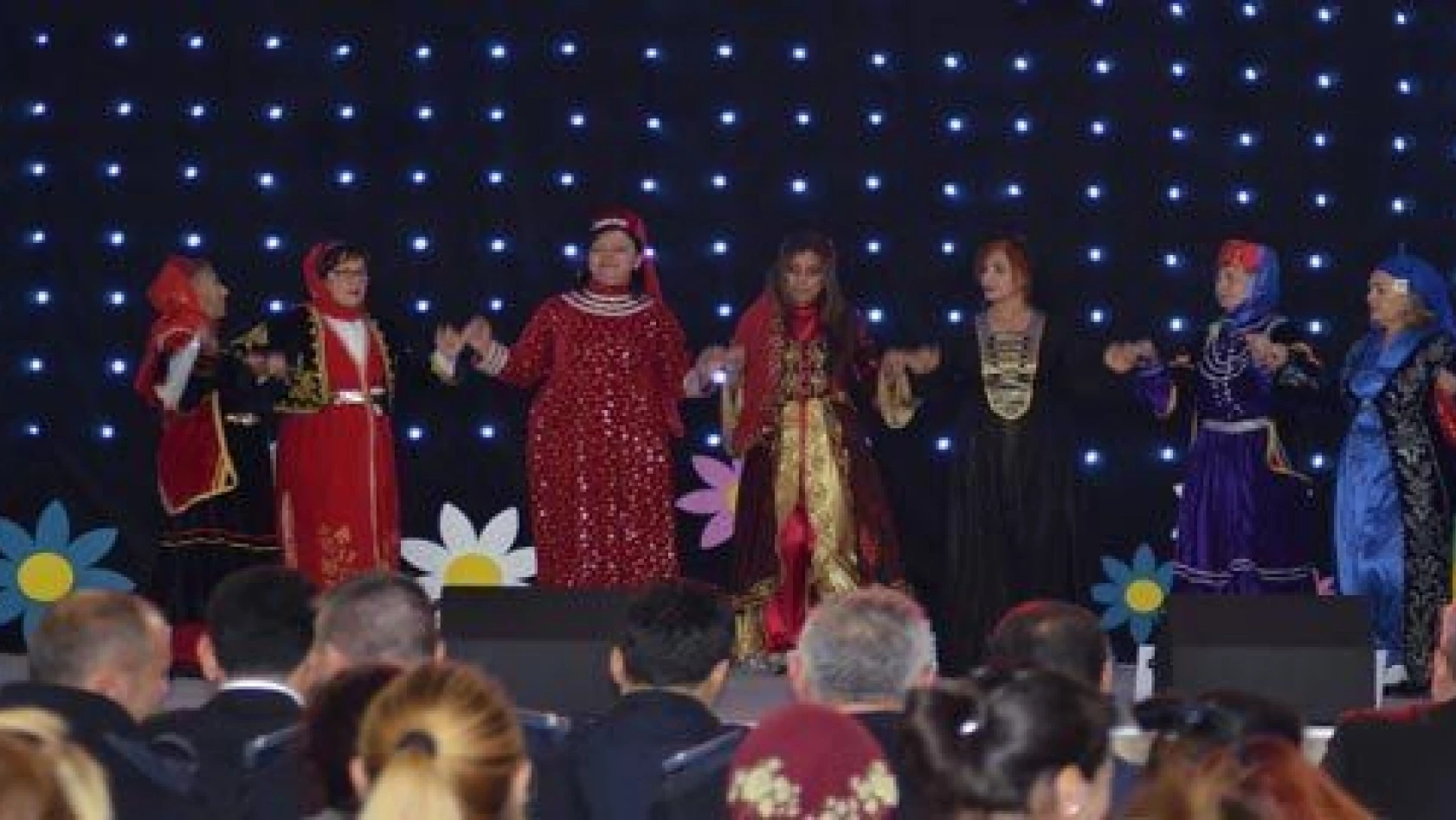 Kadın mahkumlar Cumhuriyet Bayramı'nı kutladı
