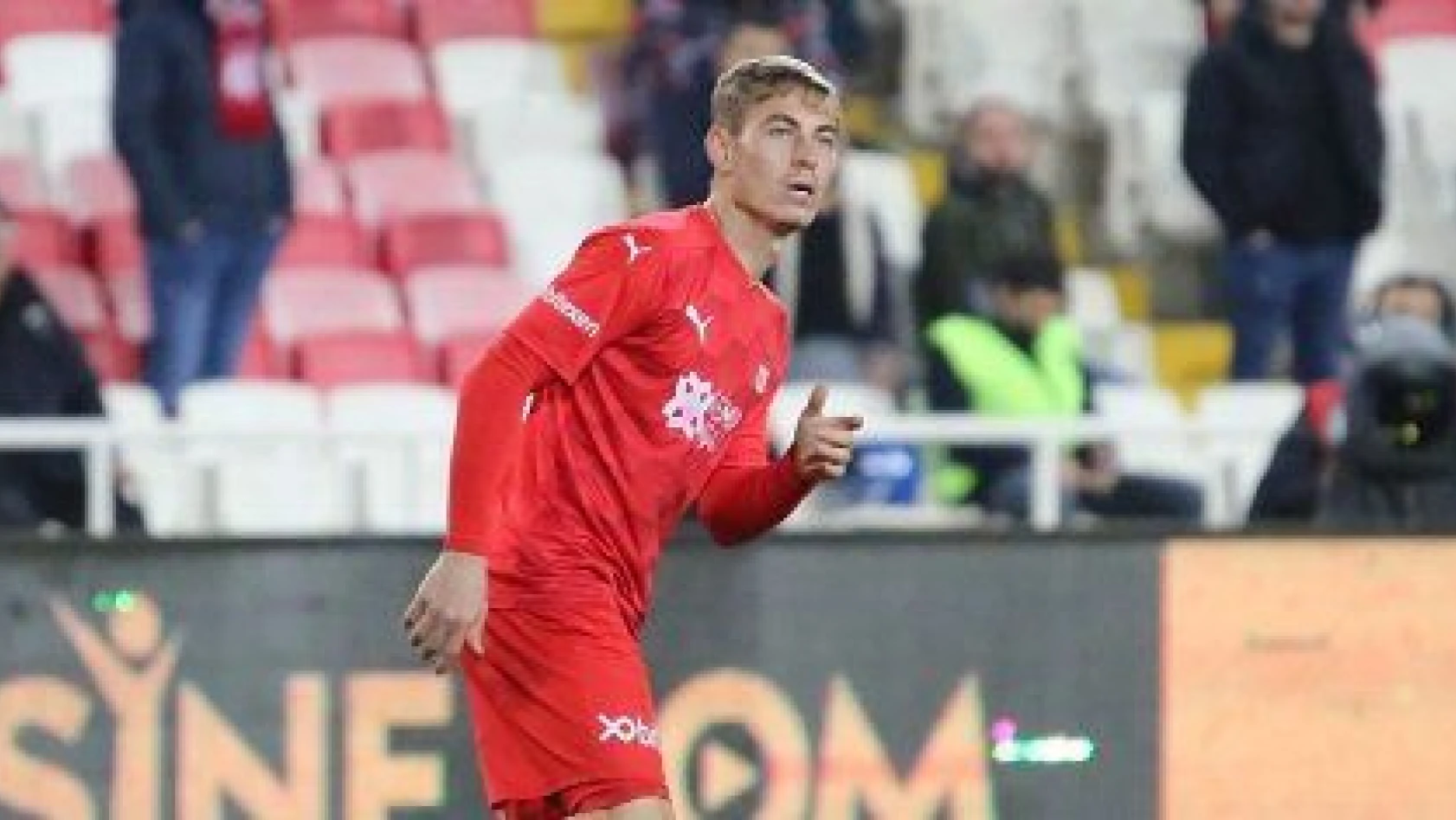 Kayseri'den yetişen Muhammed, Sivasspor'da ilk resmi maçına çıktı