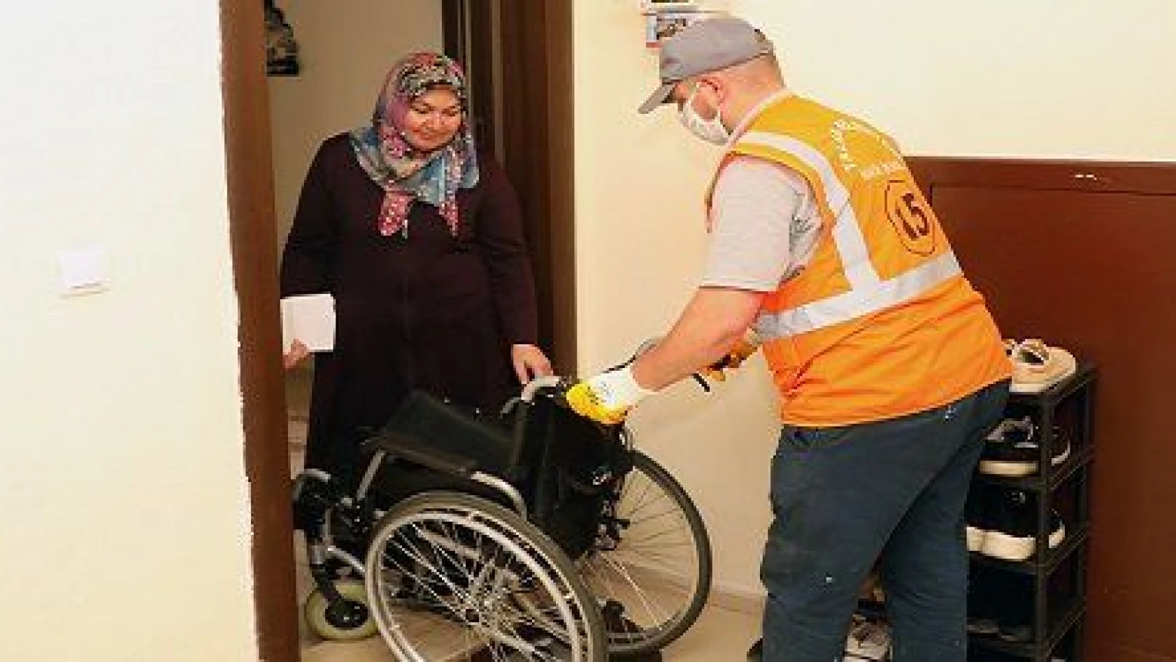 Talas Belediyesi engelli araçların bakımını yapıyor