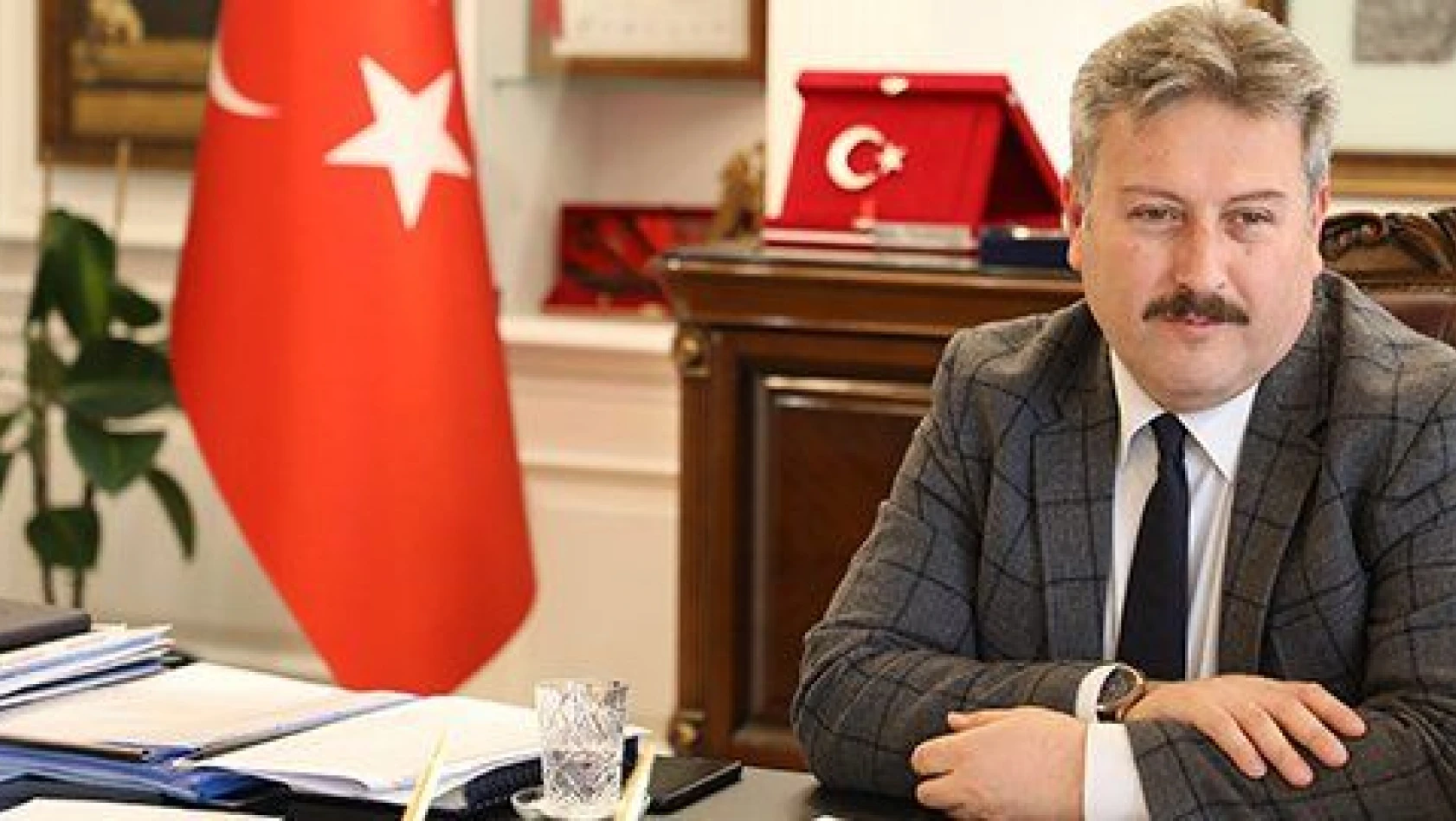 Palancıoğlu: '30 Ağustos vatan sevgimizin ve bağımsızlık tutkumuzun en önemli sembolüdür'