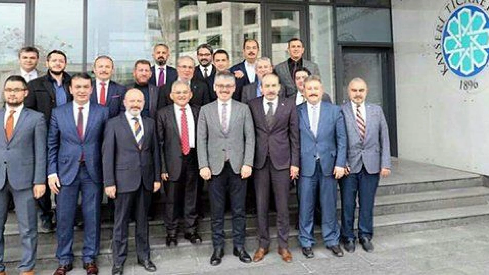 Kayseri Büyükşehir Belediye Başkan Adayı Büyükkılıç'tan KTO'ya Ziyaret 