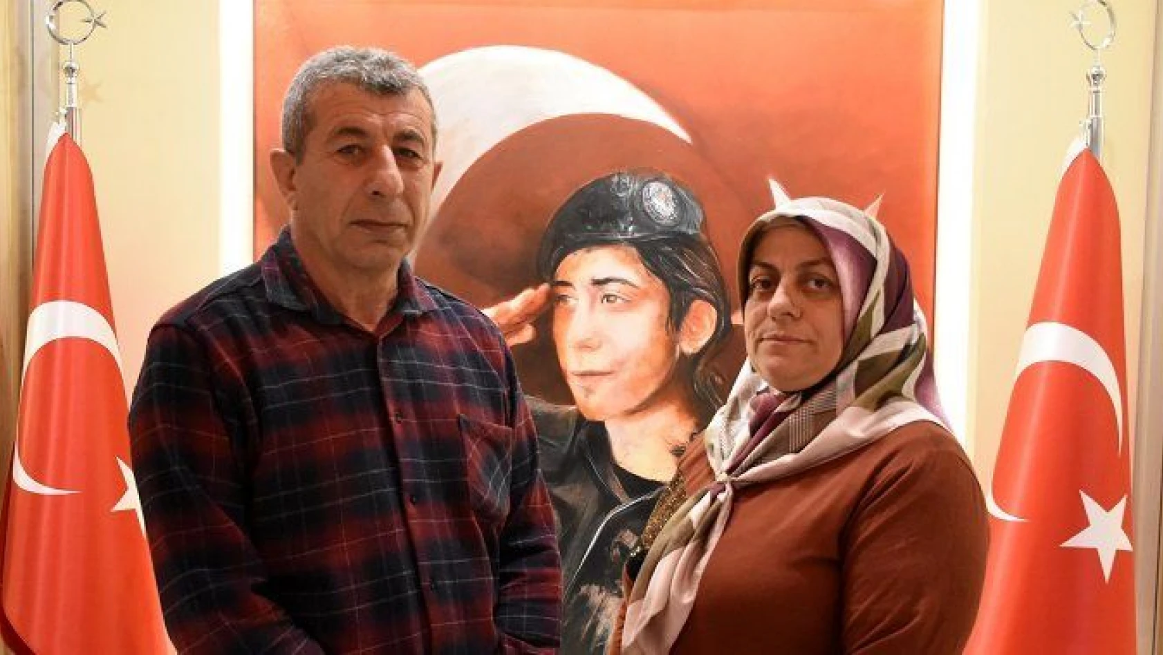 15 Temmuz şehidinin ailesi, devletin verdiği evi Türk Kızılaya bağışladı