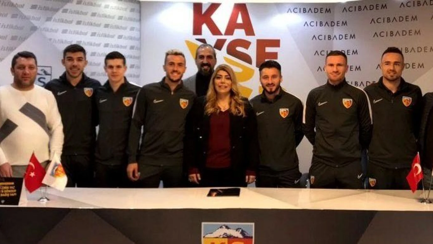 Hes Kablo Kayserispor devre arasında 9 transfer yaptı