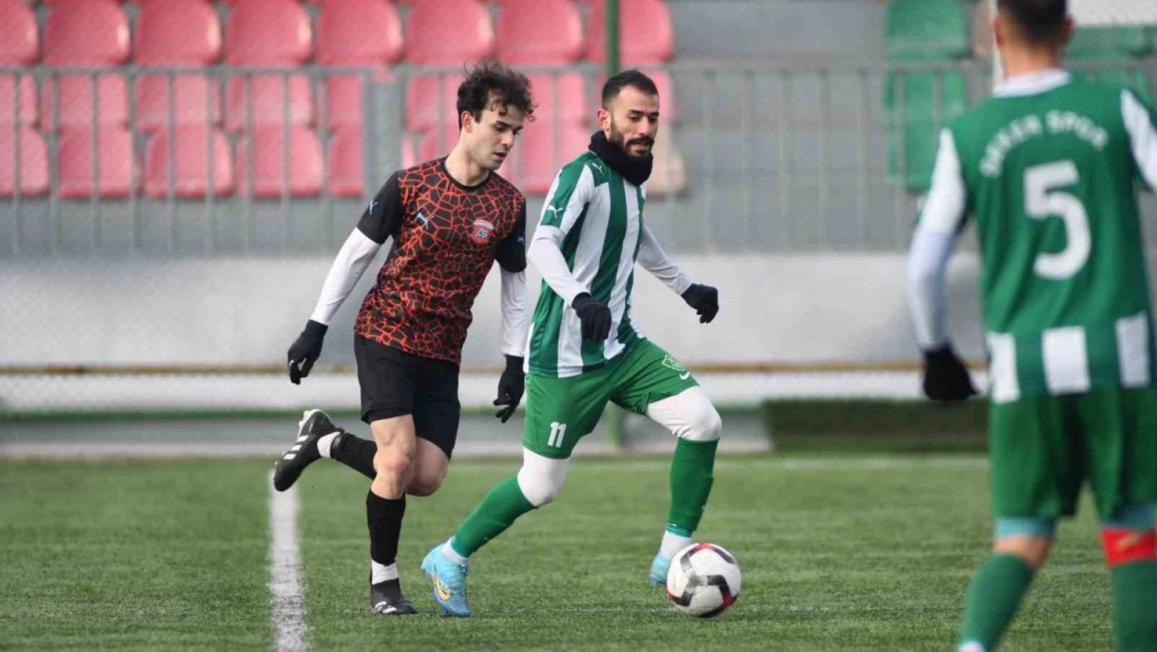Şekerspor 3 attı 3 aldı - Kayseri Amatör Futbol