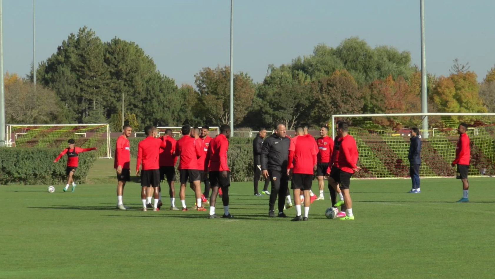 Kayserispor'da Gaziantep FK maçı hazırlıkları sürüyor