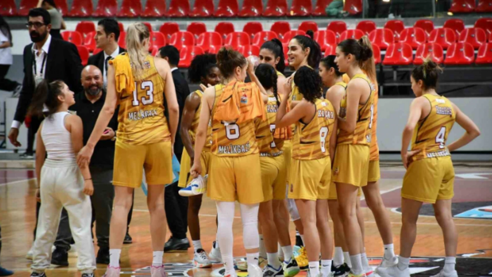 Melikgazi Kayseri Basketbol Avrupa'da Moralli - Türkiye Kupası Hedefte