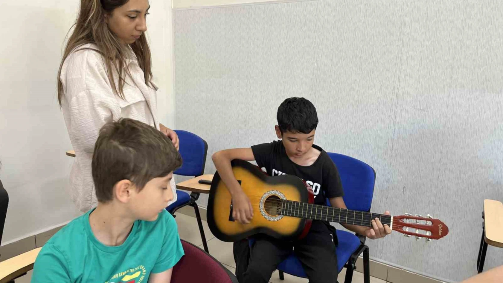 Hacılar'da müzik kursu yoğun ilgi görüyor