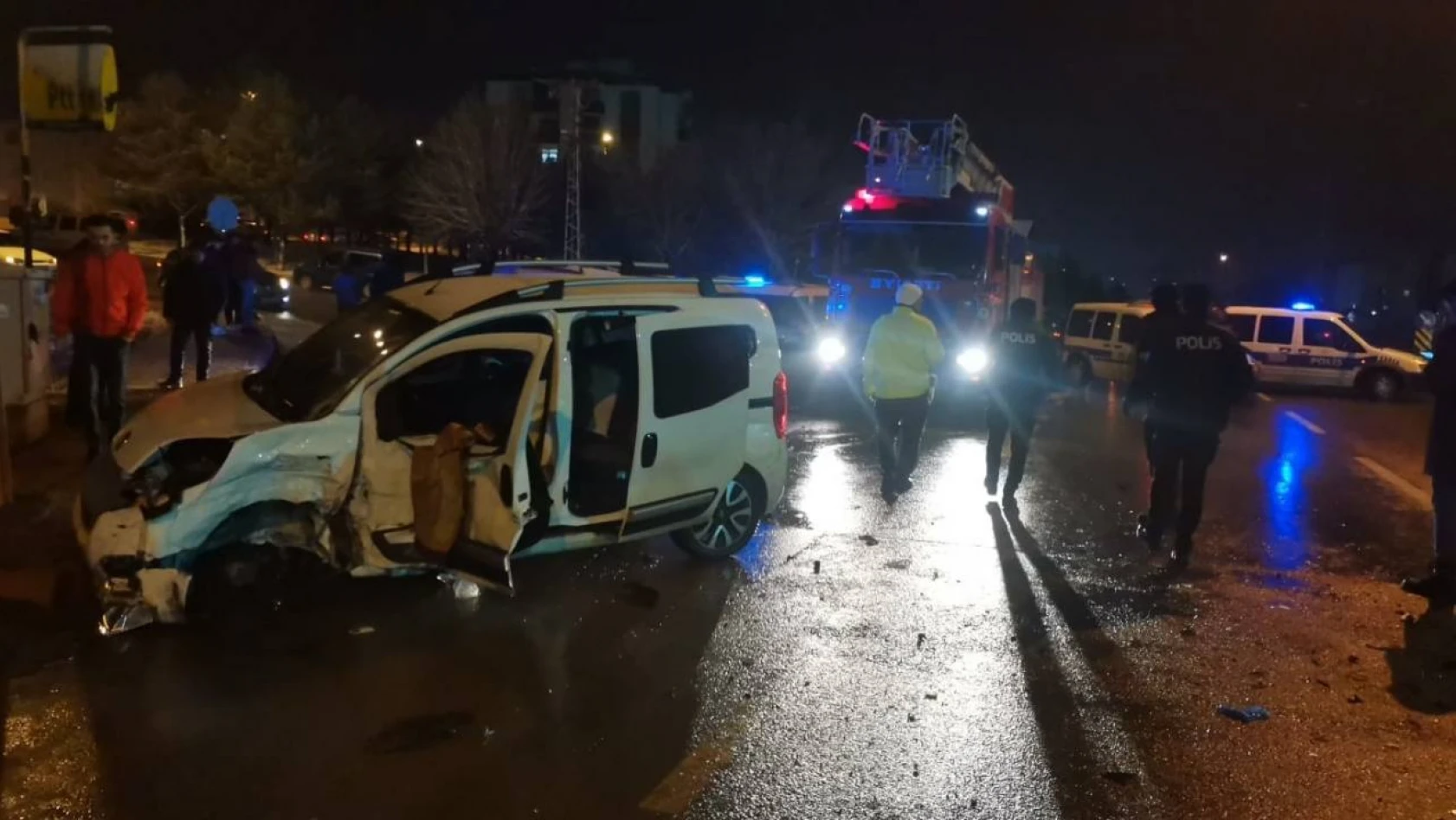 Nevşehir'de Zincirleme trafik kazası!
