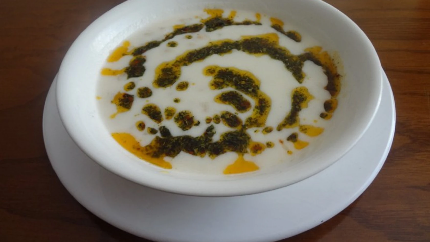 Sıcakların Vazgeçilmezi Ayran Aşı Çorbası- Türk Mutfağı