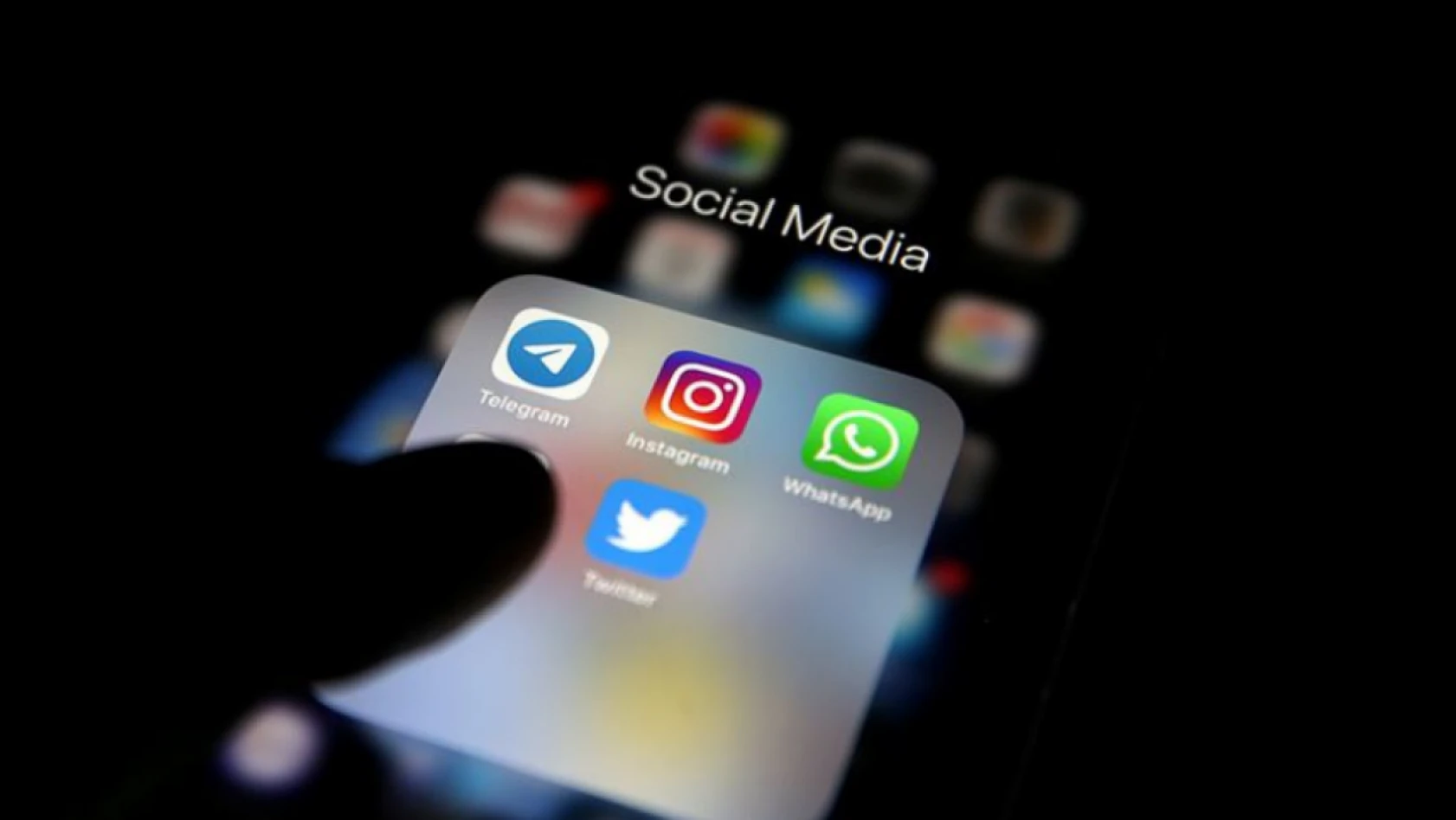 Sosyal Medya da Hakaretin Cezası Belli Oluyor!