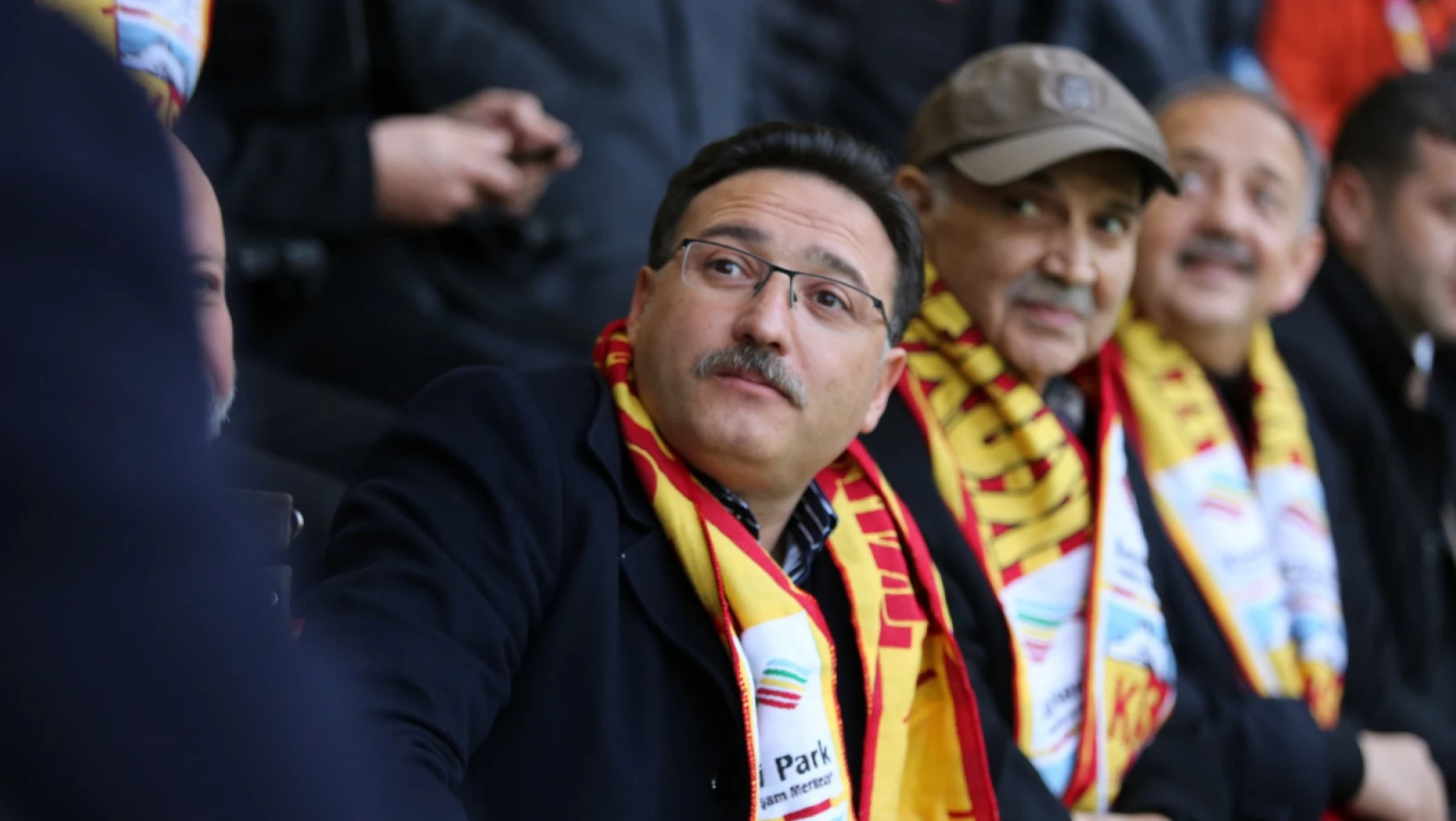 Vali Gökmen Çiçek'ten dikkat çeken Kayserispor açıklaması