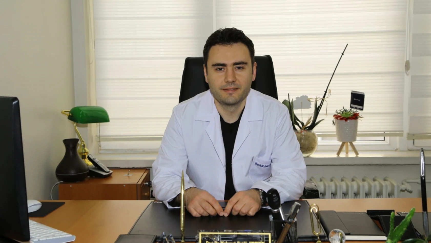 Doç. Dr. Mehmet Fatih Yetkin MS hastalığına dikkat çekti!