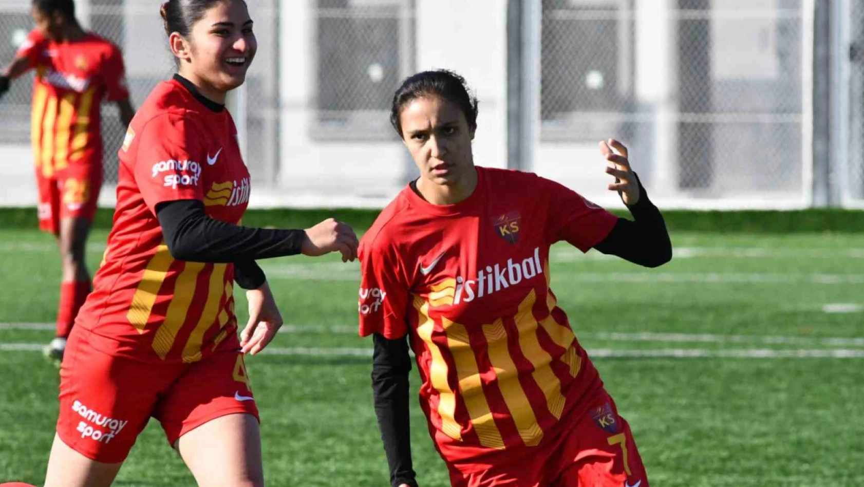 Zeynep Bilir'den 11 Maçta 15 Gol