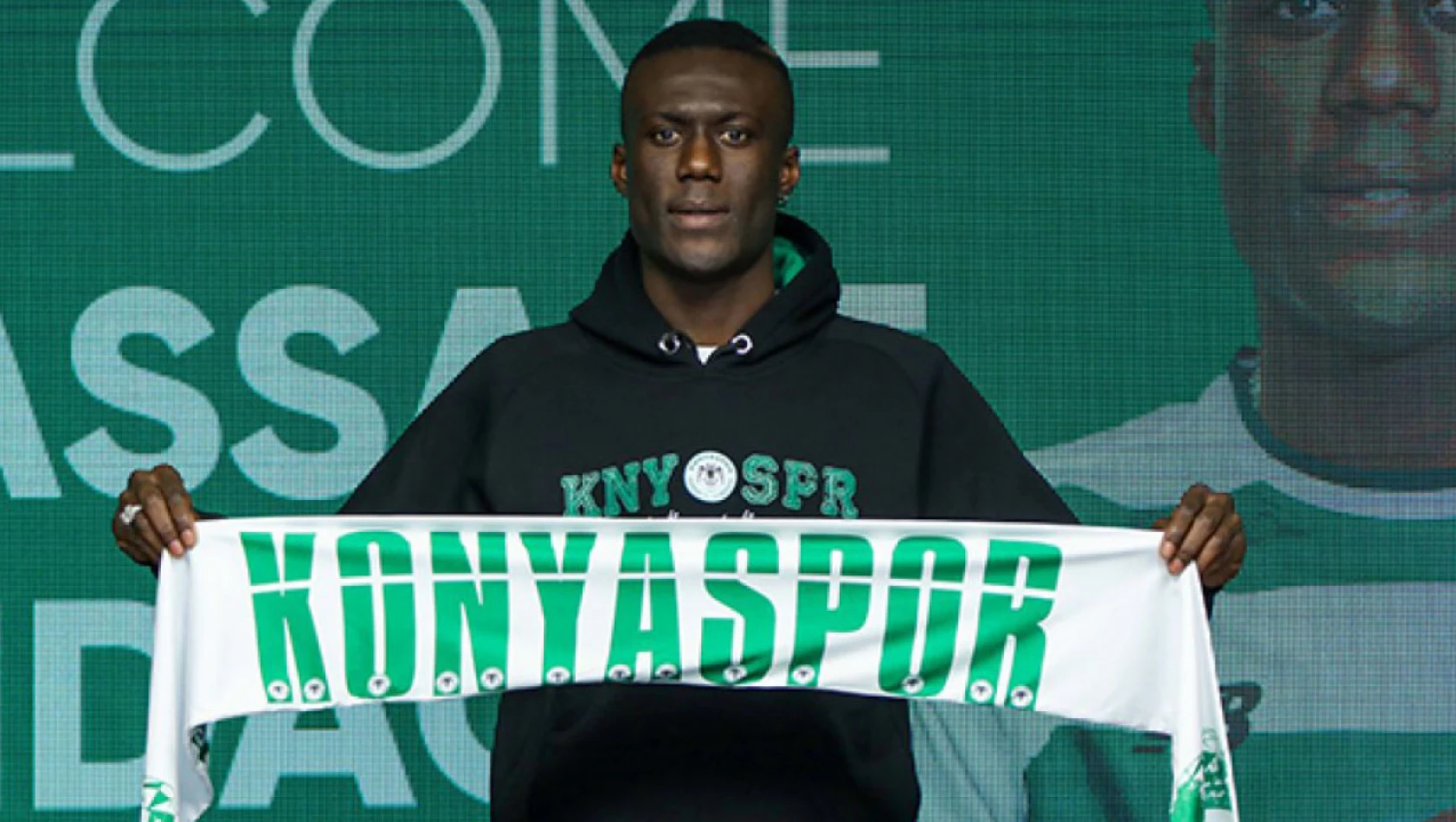 Alassane Ndao İstanbulspor'dan Konyaspor'a transfer oldu