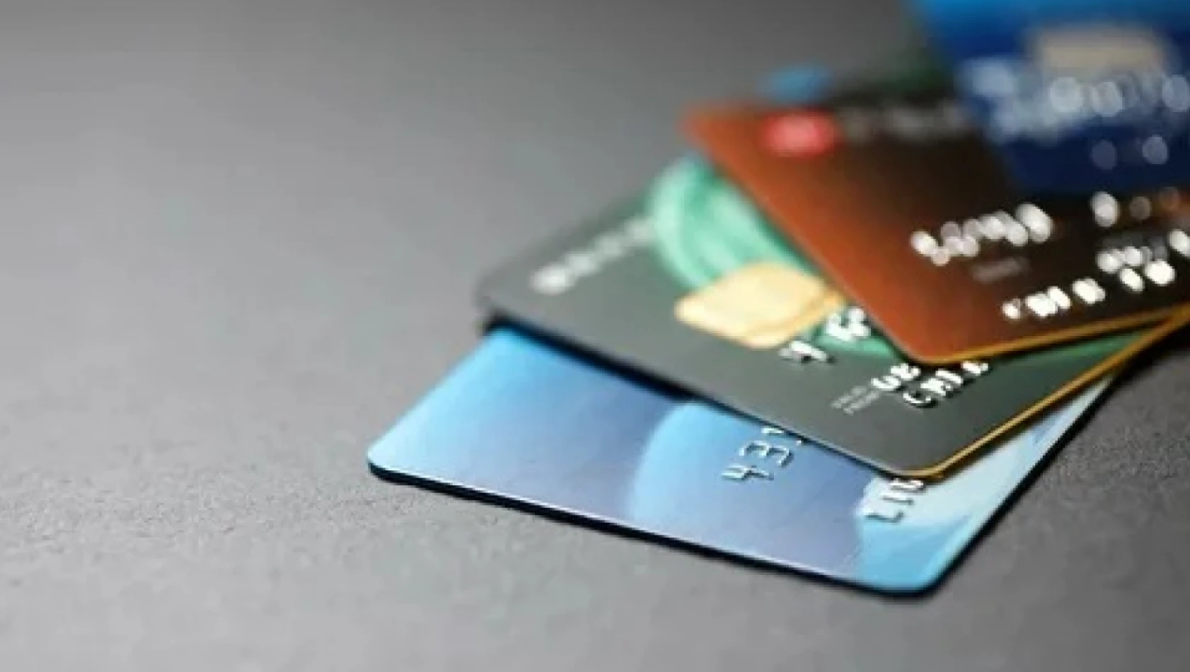 Bankalardan sessiz değişim – Kredi kartlarına büyük darbe