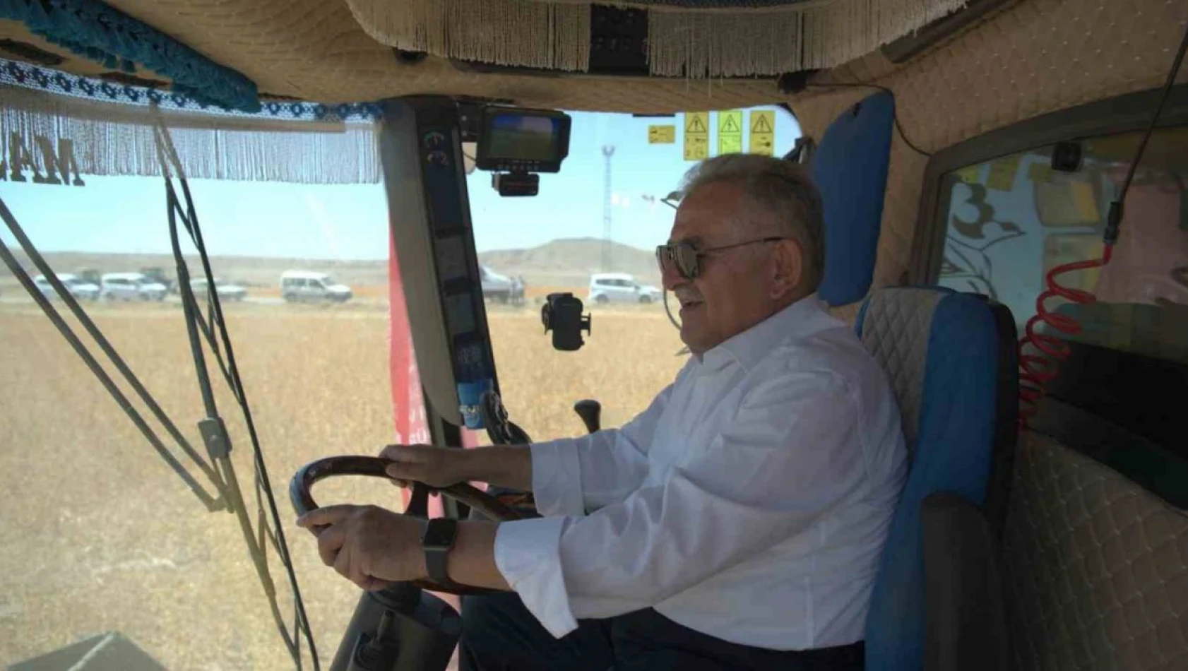 Başkan Büyükkılıç: 'Çiftçinin en güçlü destekçisi olarak Türkiye'ye örnek oluyoruz'