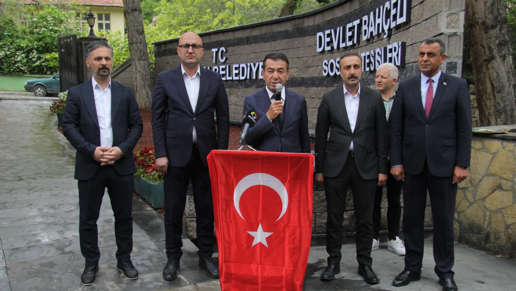 Bünyan'da Devlet Bahçeli Sosyal Tesisi açıldı