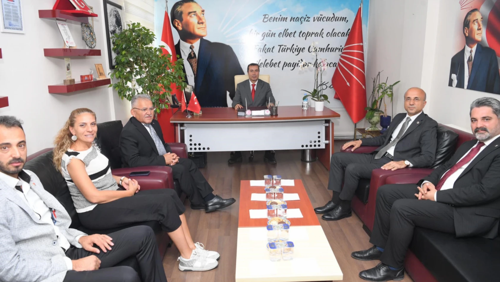 Büyükkılıç CHP ve İYİ Parti'yi ziyaret etti - Neler konuşuldu?