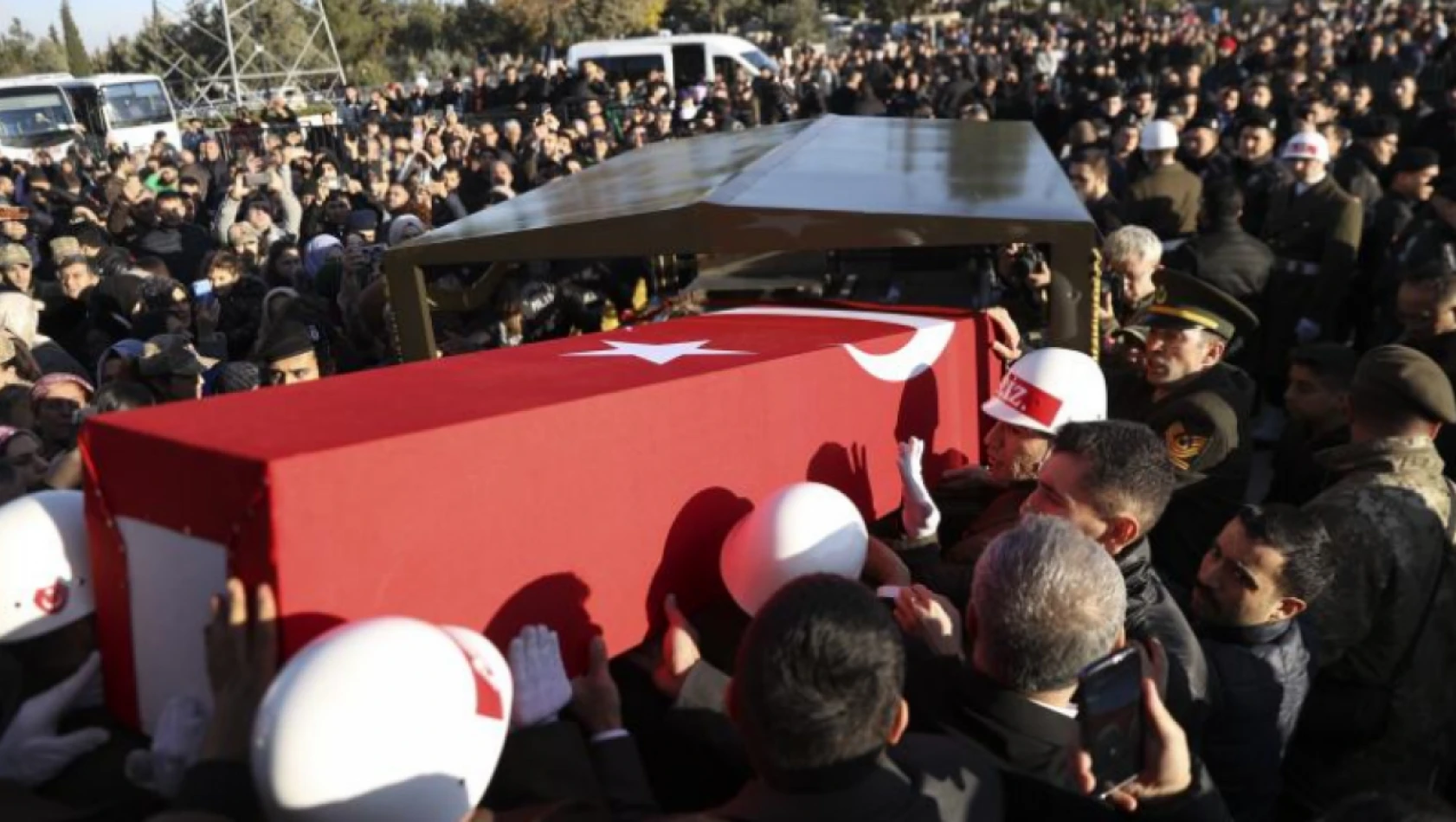 Gökmen Çiçek 'Onlar ölümü öldürüp ölümsüz olan kahramanlar…'