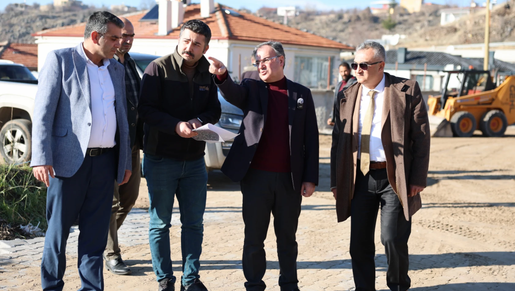 Hacılar'da Yol Çalışmaları Devam Ediyor