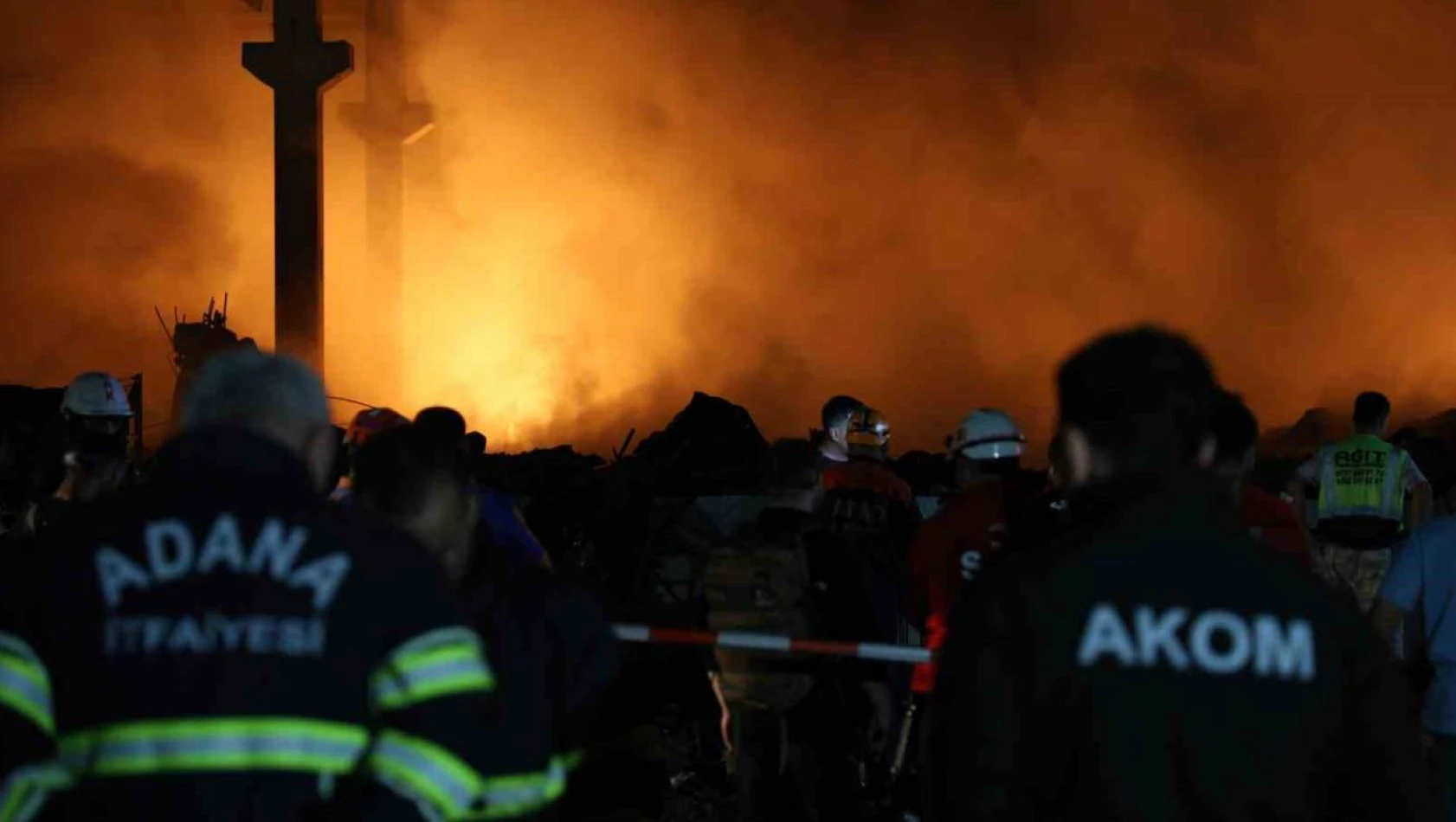 Adana'da Motosiklet Fabrikasında Yangın Çıktı!
