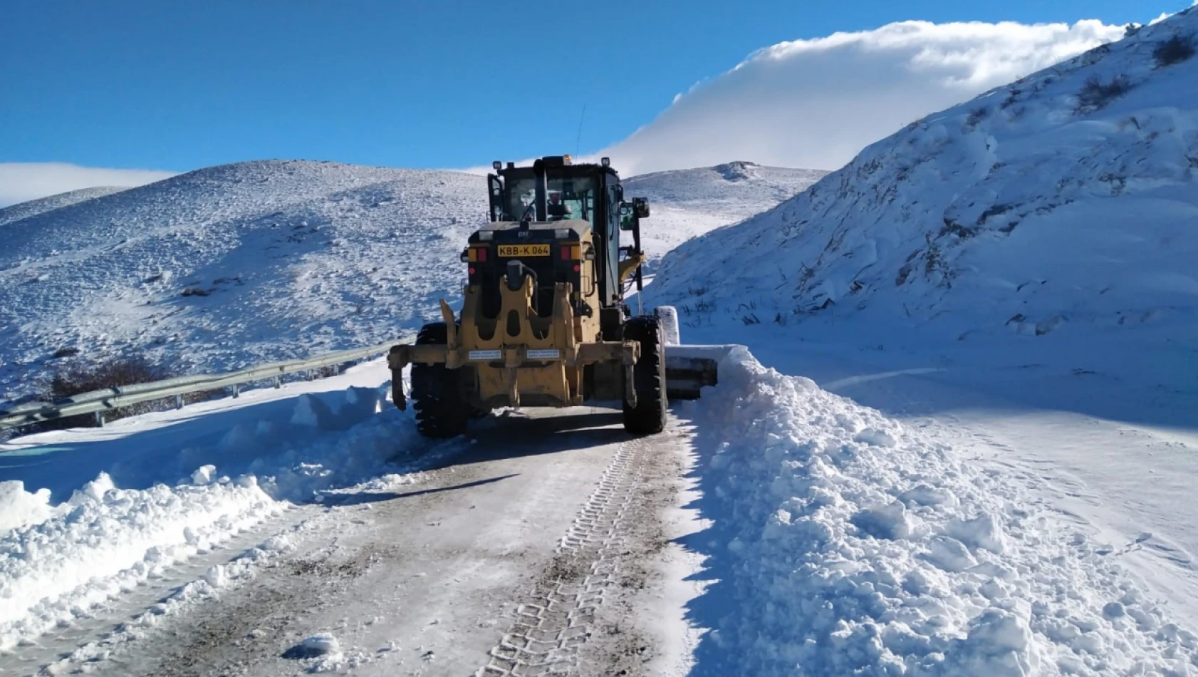Kardan Kapanan Yollar Açılıyor