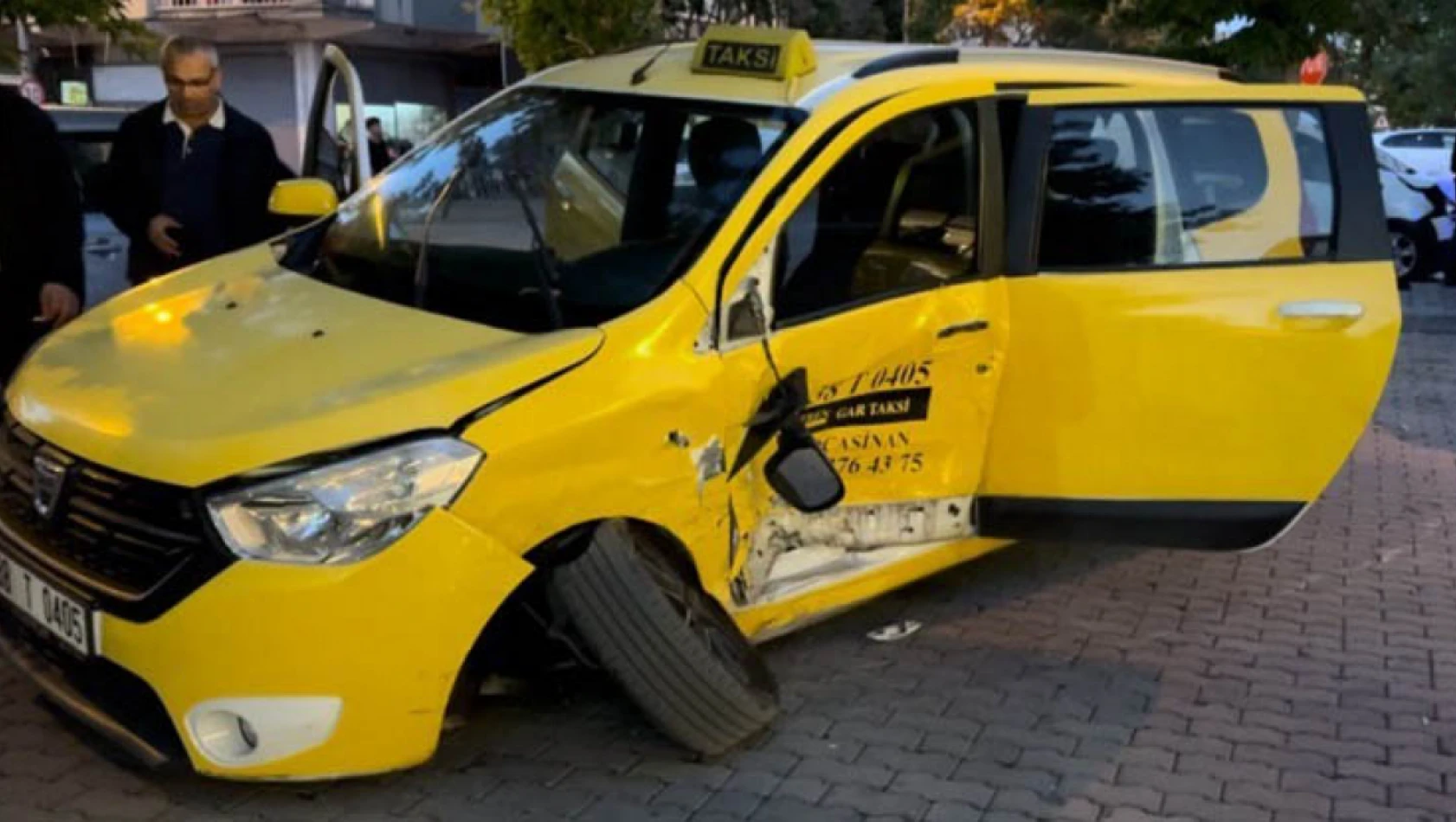 Kayseri'de kaza: 2 yaralı!