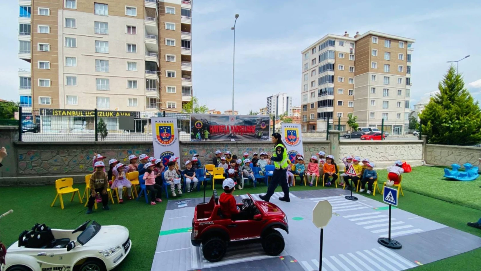 Kayseri'de öğrencilere trafik eğitimi!