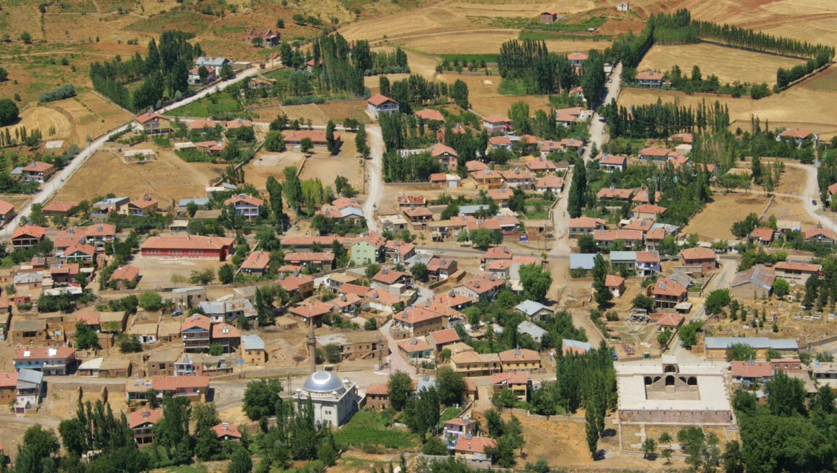 Kayseri'de Traverten Çamurunda Saklı İnsan Kemikleri!