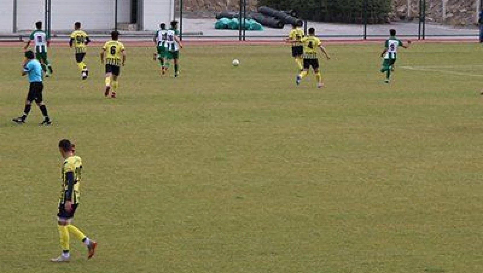 Hacılar Fevzi Mercan Stadyumu'nda sezonun ilk maçı oynandı