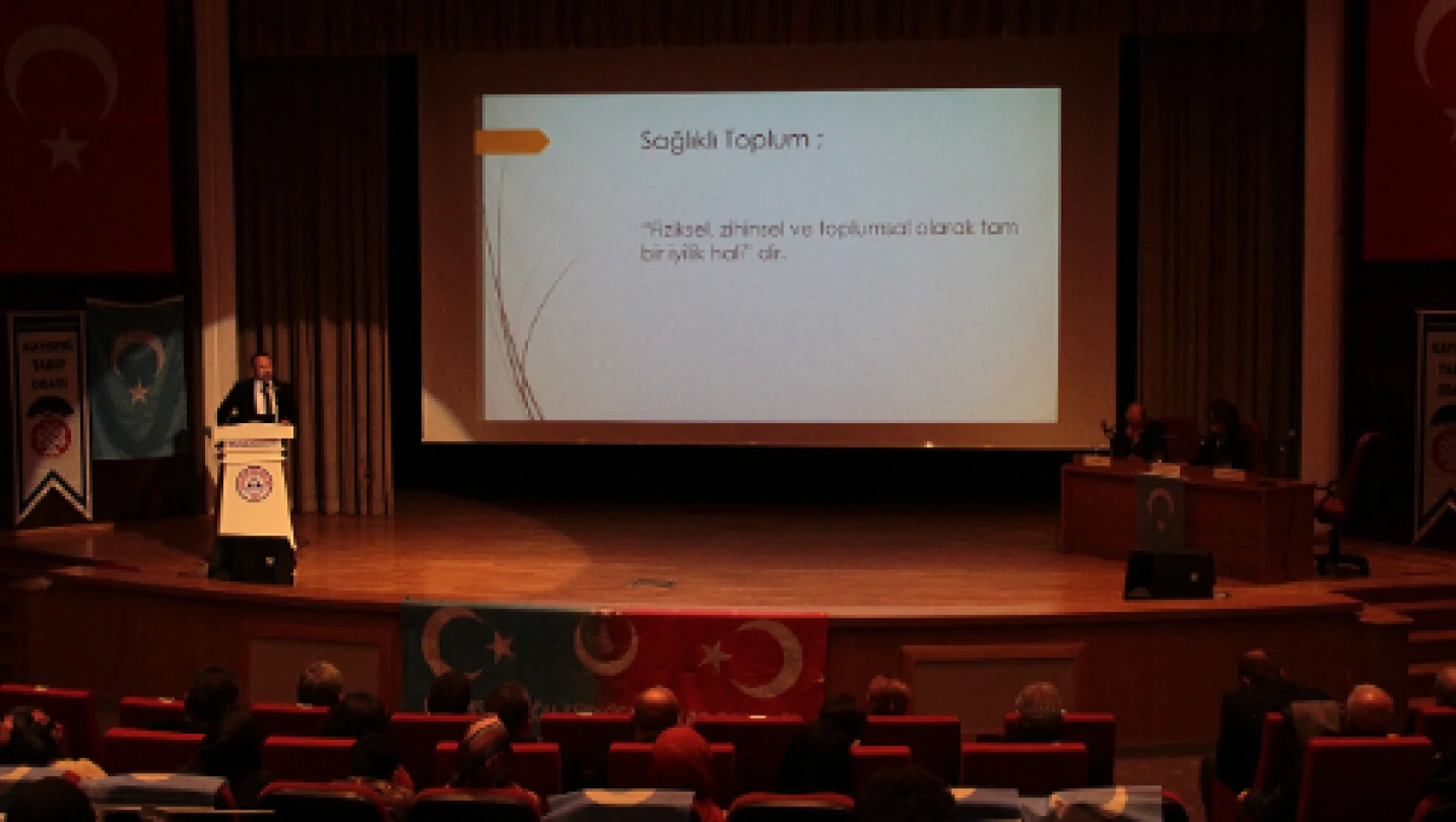 Kayseri Tabip Odası Doğu Türkistan için konferans düzenledi