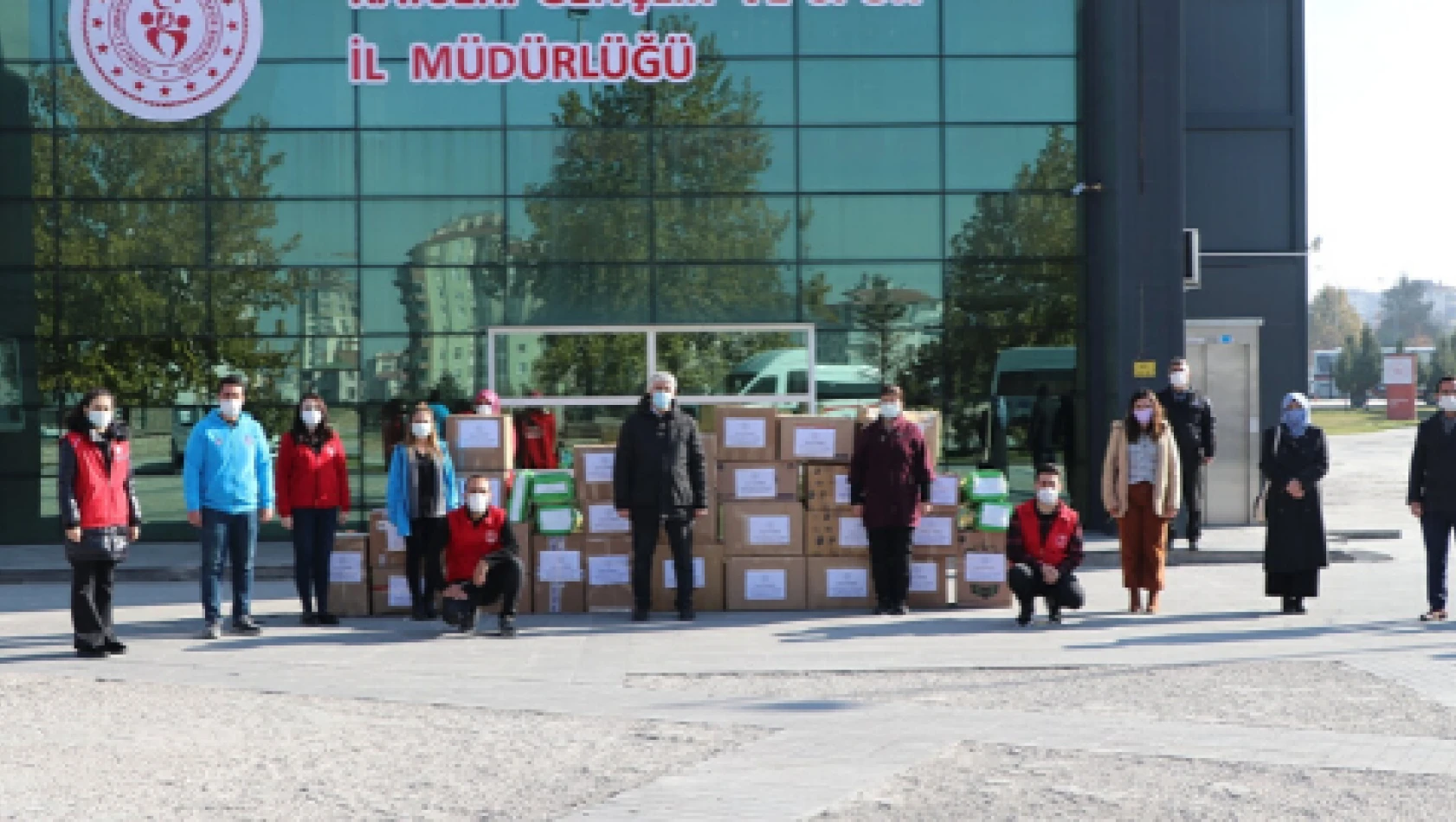 Kayseri Gençlik ve Spor İl Müdürlüğü, İzmir'e yardım için seferber oldu