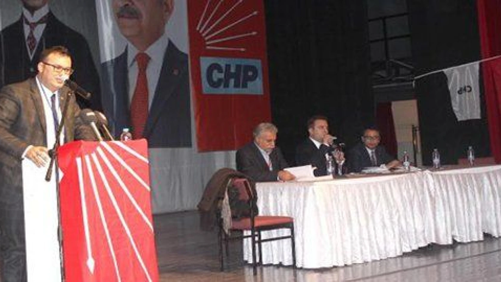 CHP Kayseri Melikgazi'de başkan Kaan yeniden seçildi  