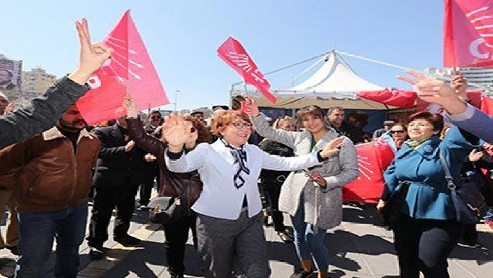 Dr. Sema Karaoğlu Sorunları Çadırda Dinliyor