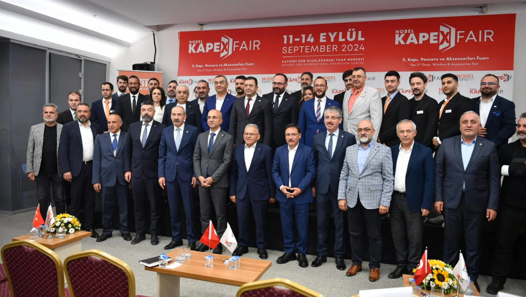 Kayseri protokolü KAPEX Anadolu Kapı, Pencere ve Aksesuarları Fuarı Açılış Töreni'nde!