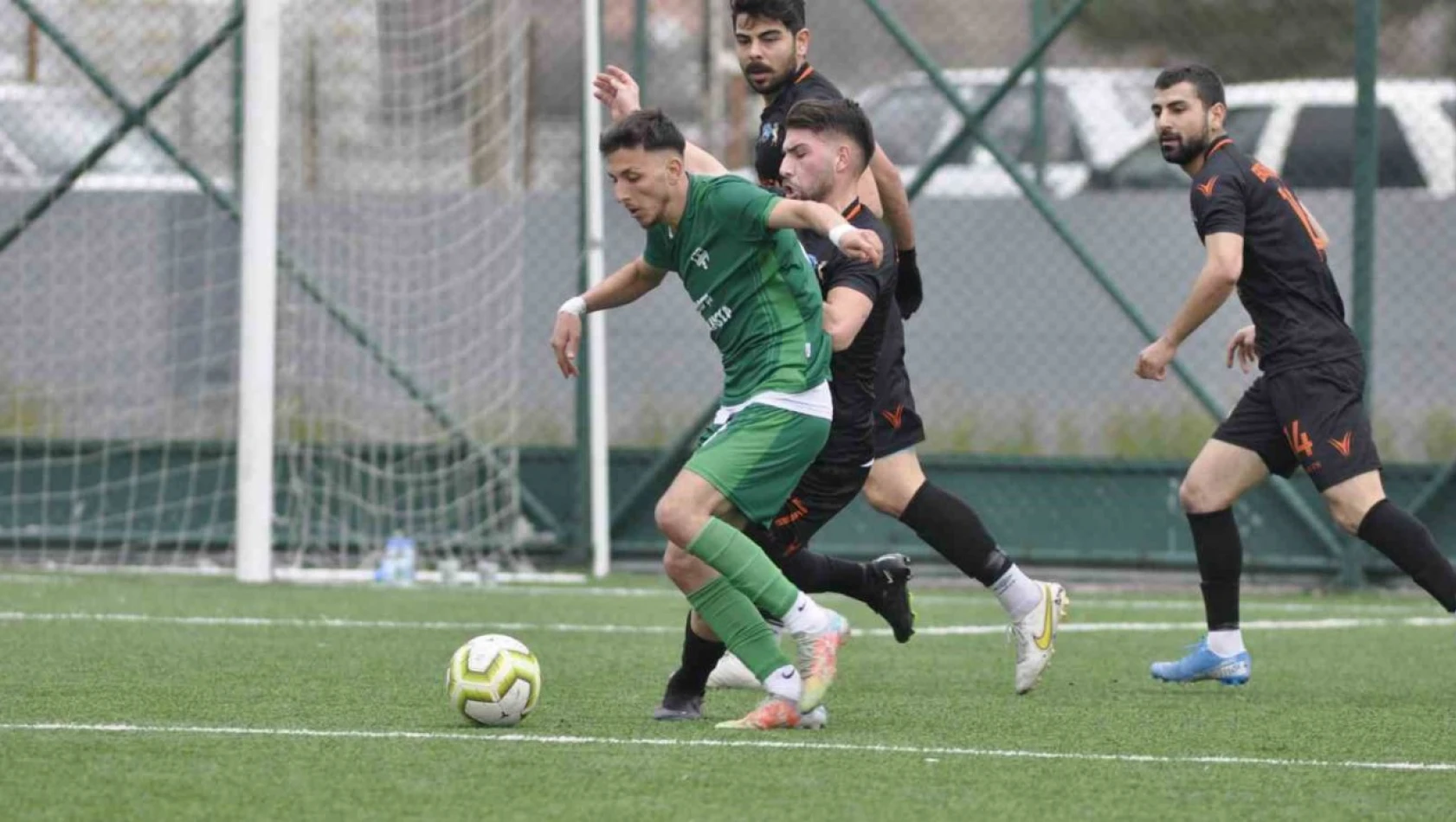 Esen Makina, Argıncıkspor'u 2-1 mağlup etti