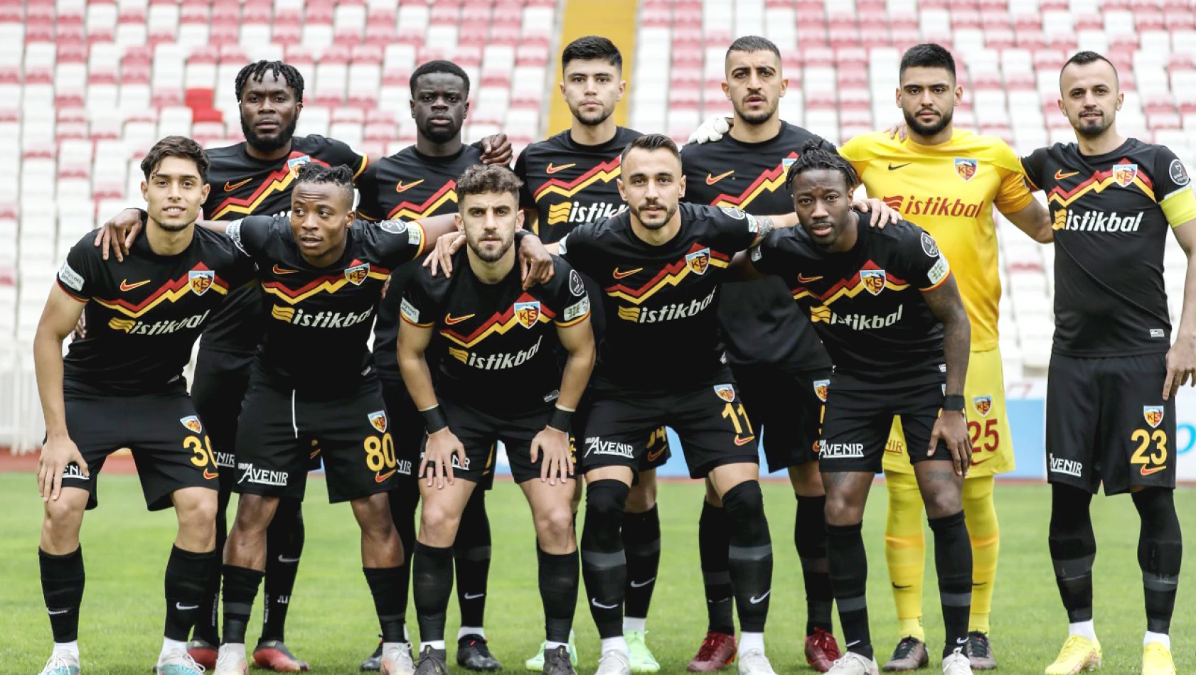 Kayserispor'un kaç yabancı futbolcusu var?