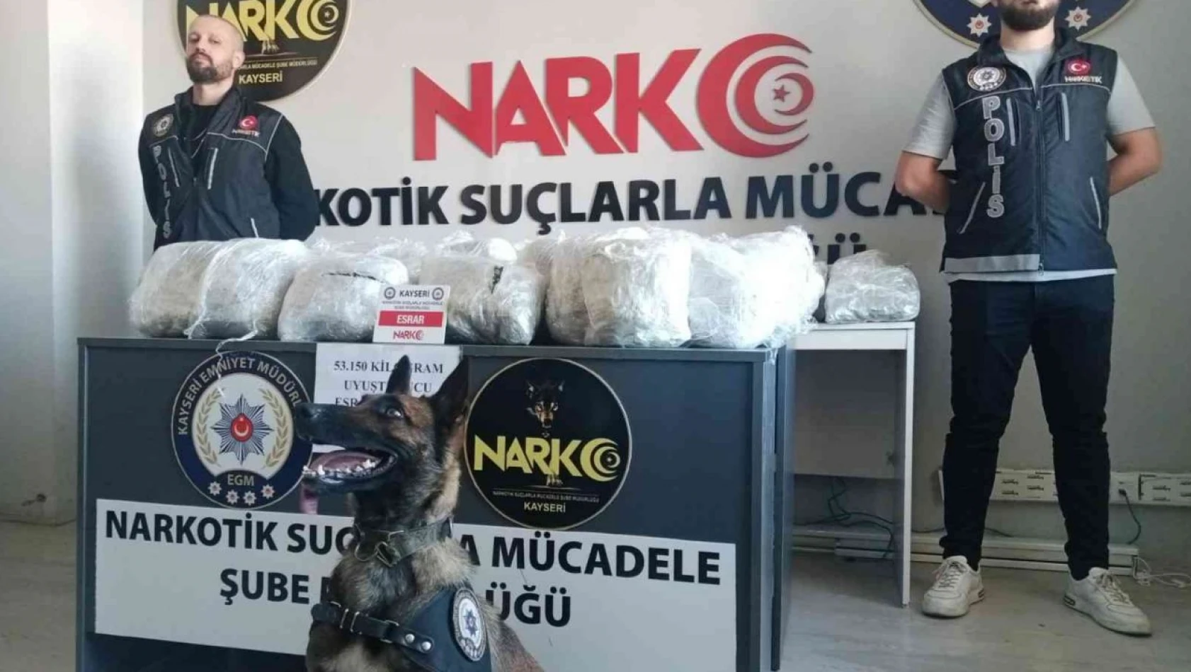 Kiralık araçtan 53 kilo uyuşturucu madde ele geçirildi