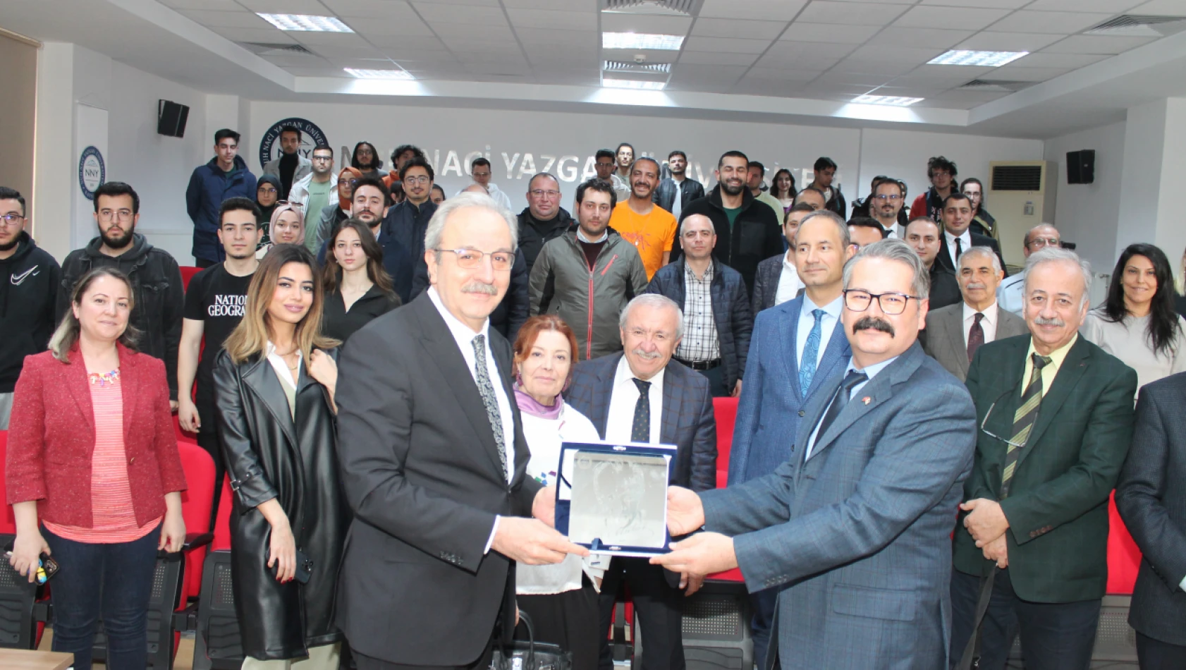 NNYÜ'de Görkemli Anma: Mehmet Akif Ersoy ve İstiklal Marşı 103. Yılı Coşkuyla Kutladı!