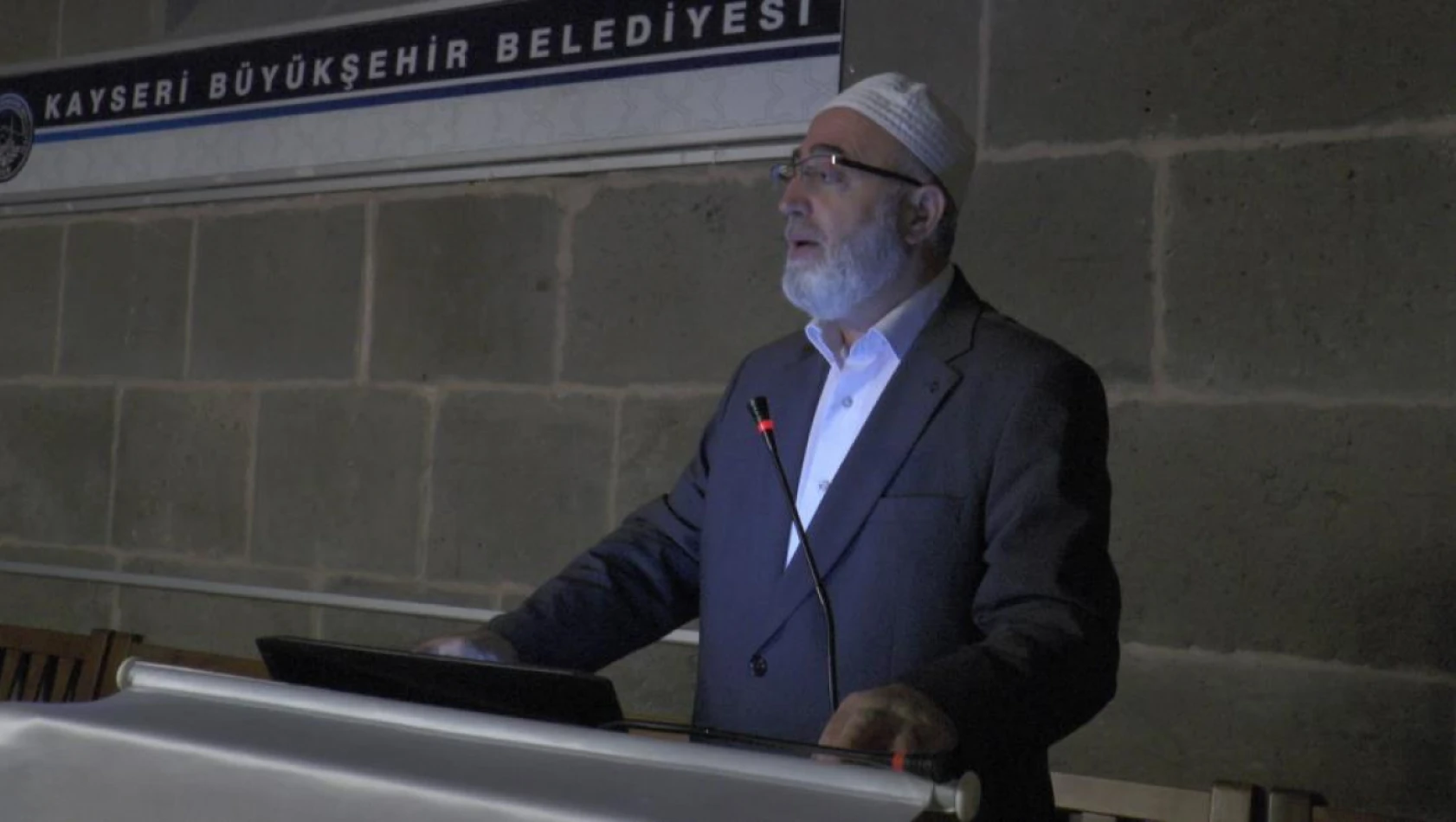 'Şuurlu Müslüman ve Kudüs' konferansı düzenlendi