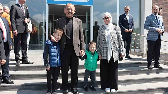 Mehmet Özhaseki, oyunu Kayseri'nin Talas ilçesinde kullandı.